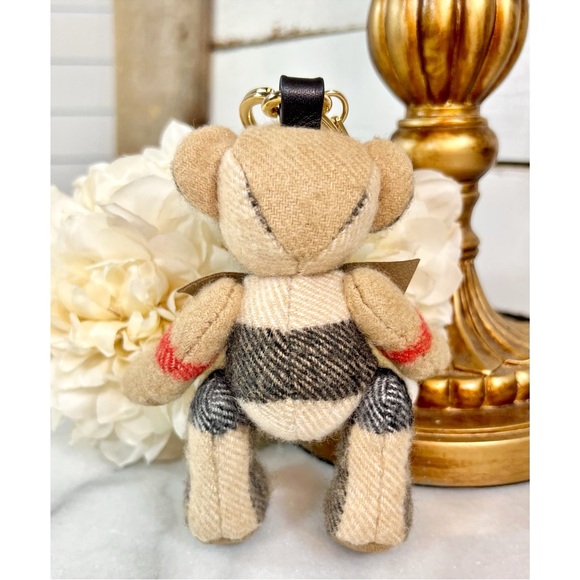 Burberry Thomas Bear Charm with Bow Tie - Picture 4 of 11